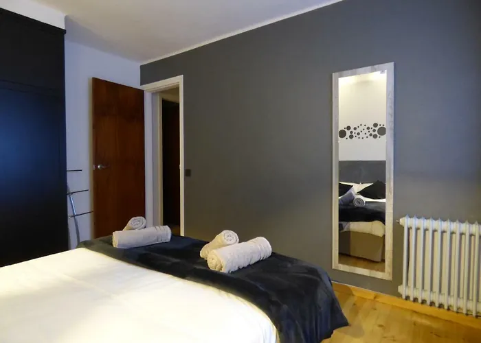 Parc Apartment Rialp